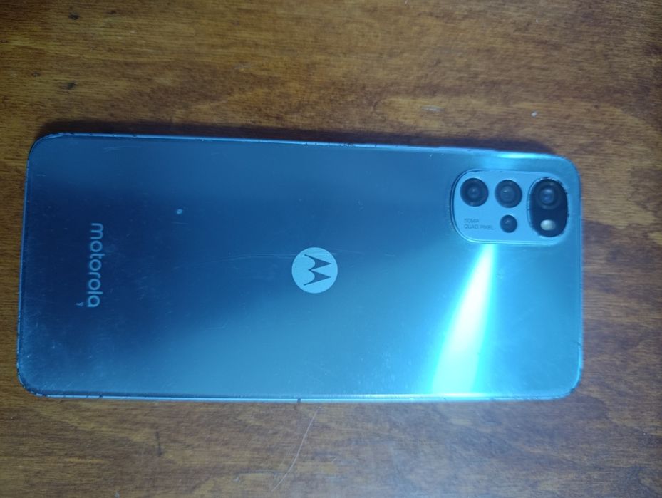 Телефон Motorola G22