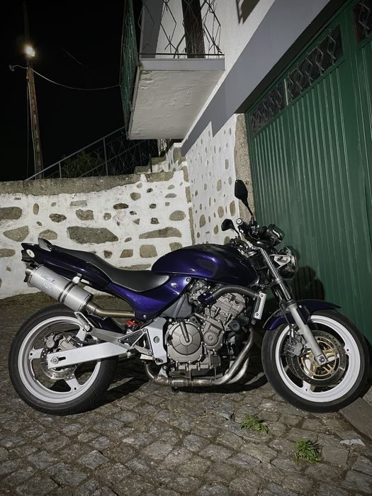 Honda Hornet 600 25kw (carta A2)