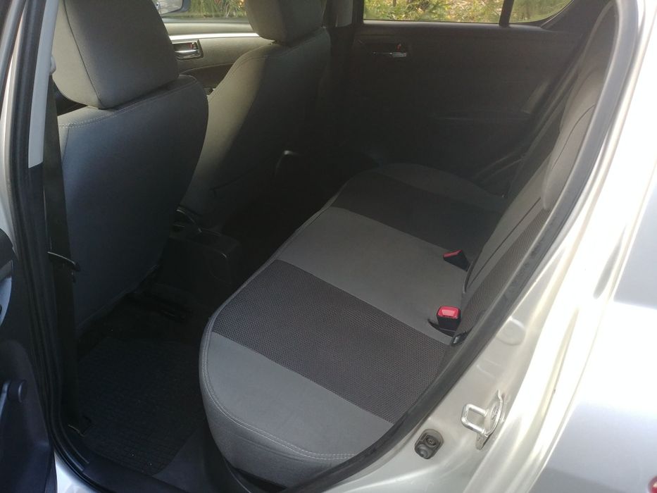 Suzuki swift 2011