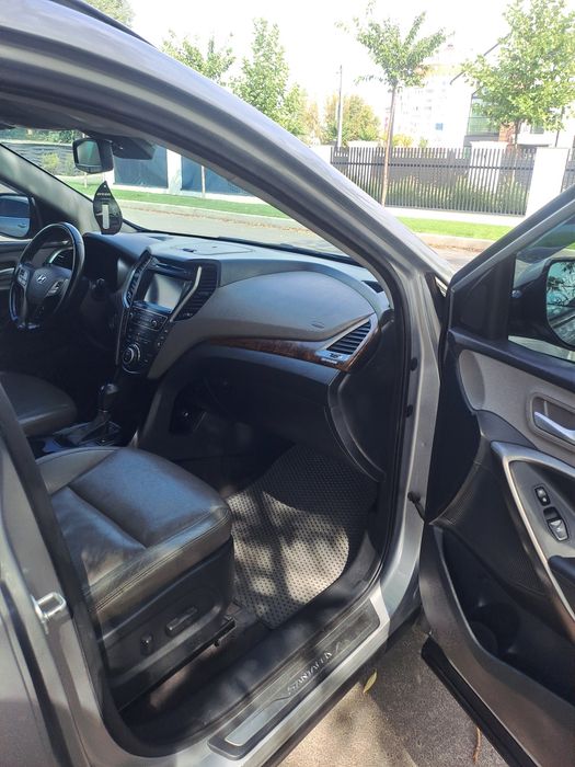 Продам гарне авто Hyundai Santa FE