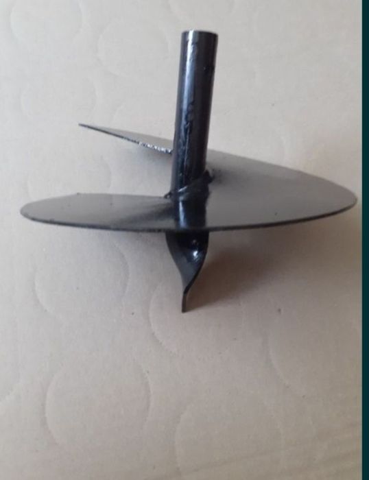 Садовий ямобур 200мм бур