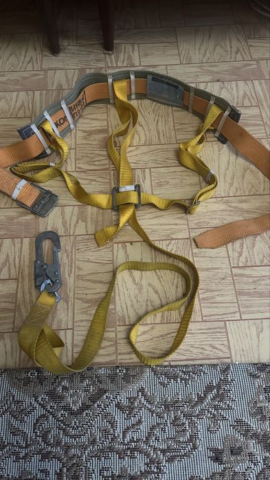 Пояс для высотных работ