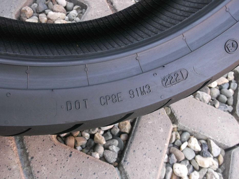 opona 180/55zr17 Continental Conti Road Attack 3 dot2221 3,1mm