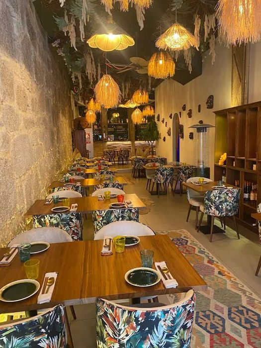 Trespasse Restaurante – Rua de Cedofeita pedonal | 95.000€