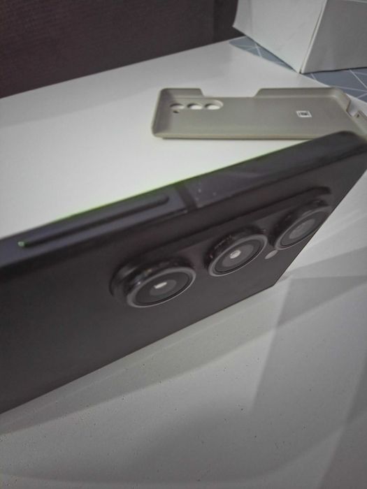 SAMSUNG FOLD 5 com um Ano ainda de garantia