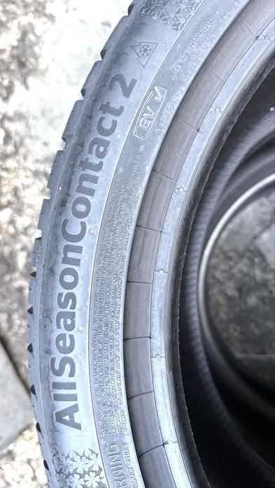 235/45/19 Continental AllSeasonContact2 | 95% остаток | всесезонные