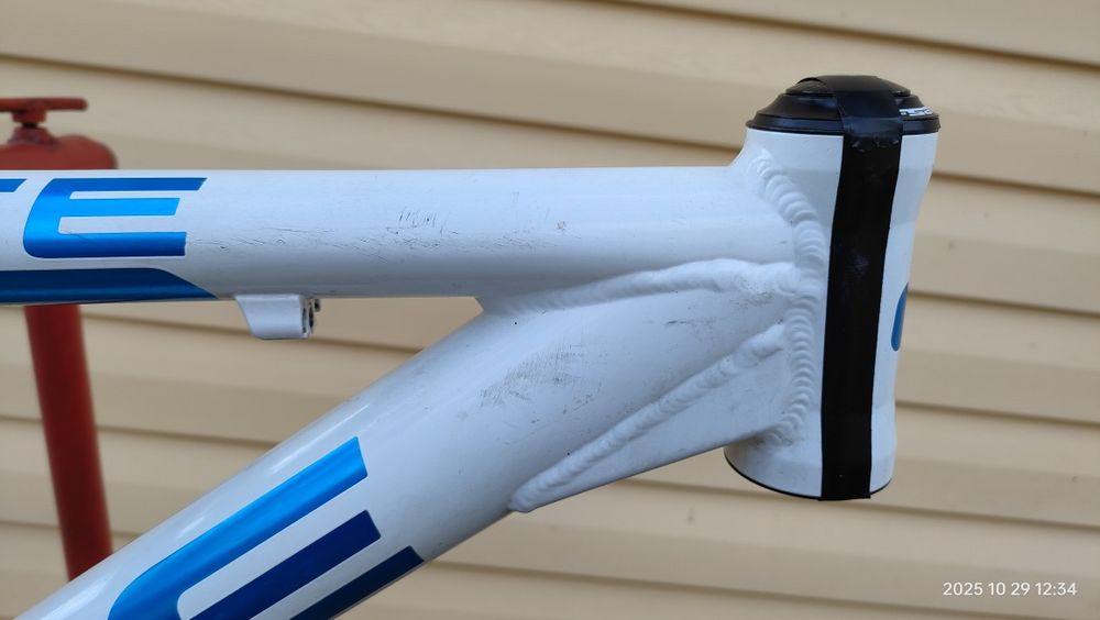 26 рама CUBE LTD RACE 2008.