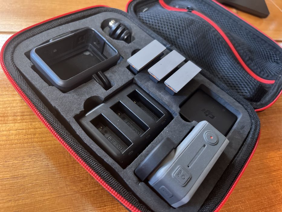 DJI Osmo Action 4K - tipo Gopro + 5 baterias  + acessórios