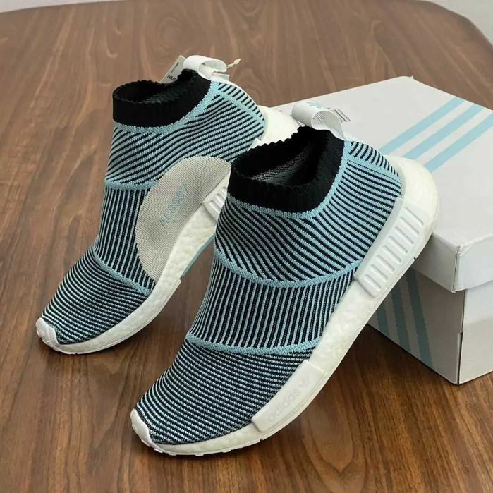 Кроссовки Adidas NMD_CS1 Parley, размер 40 2/3, новые, оригинальные