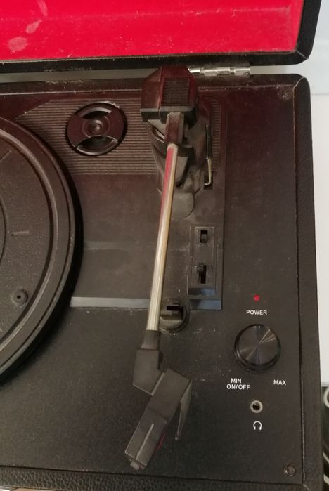 Adapter walizkowy firmy Crosley