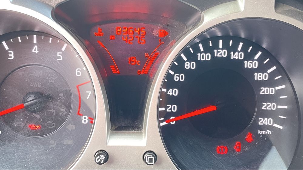 Nissan Juke 1,6 2012