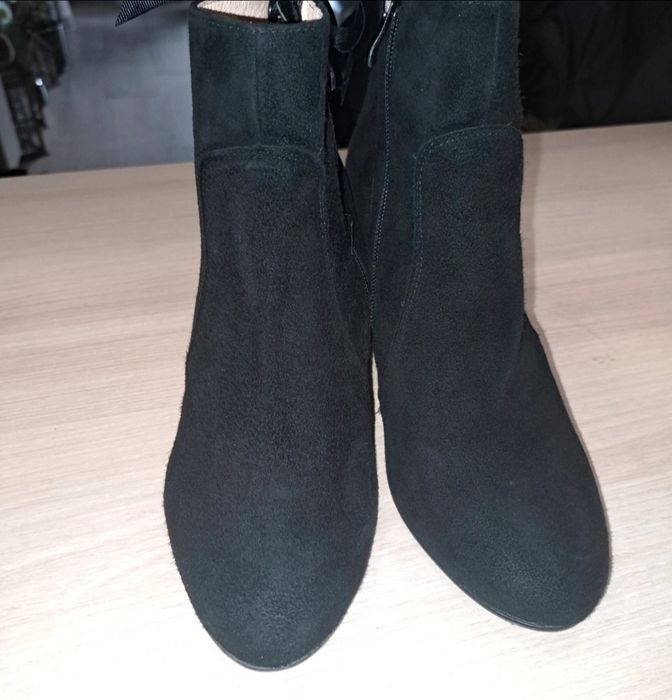 Nowe botki skóra r 38 Eksbut