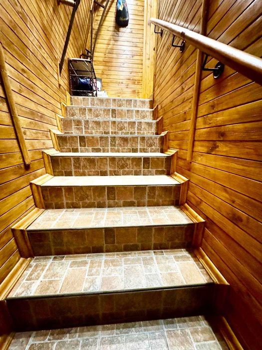 УКОМПЛЕКТОВАНА 2-х кім.Квартира з НАВІС та парко місцям- ДЕРЖ ПРОГРАМИ