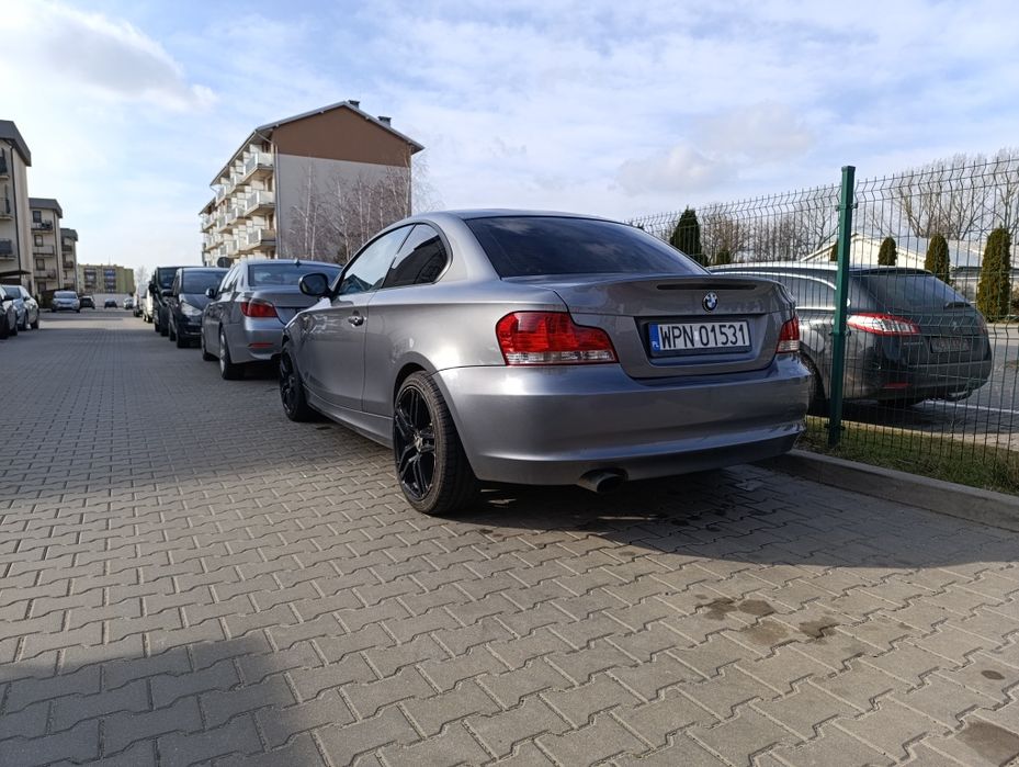 Sprzedam BMW e 82