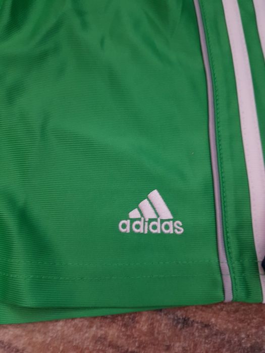 Spodenki i koszulki Adidas oraz tshirt NB