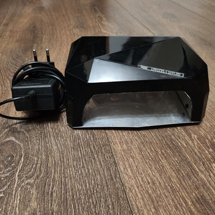 Гібридна світлодіодна LED лампа для нігтів та манікюру