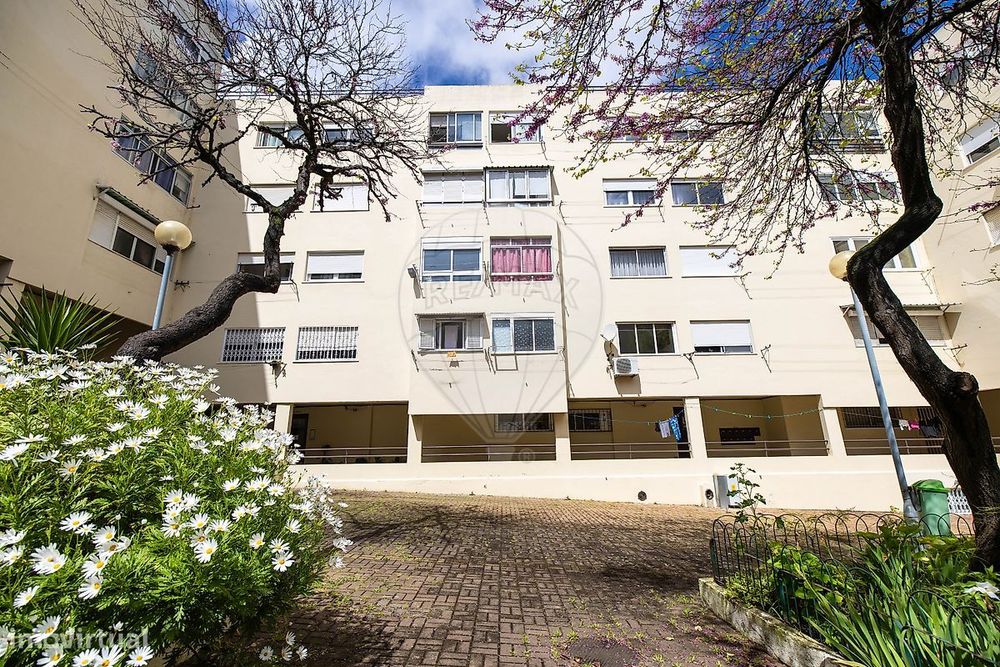 Apartamento T2 para arrendamento