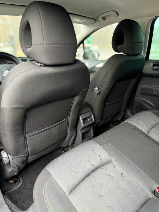 Citroen C4 Official 2011