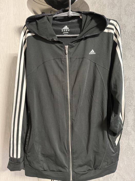 Спортивный костюм» адидас»