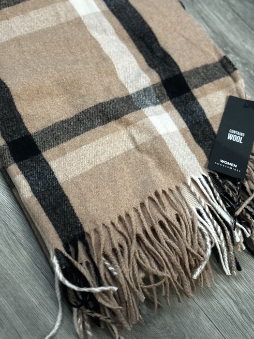 Шарф новый в клетку бежевый шерсть