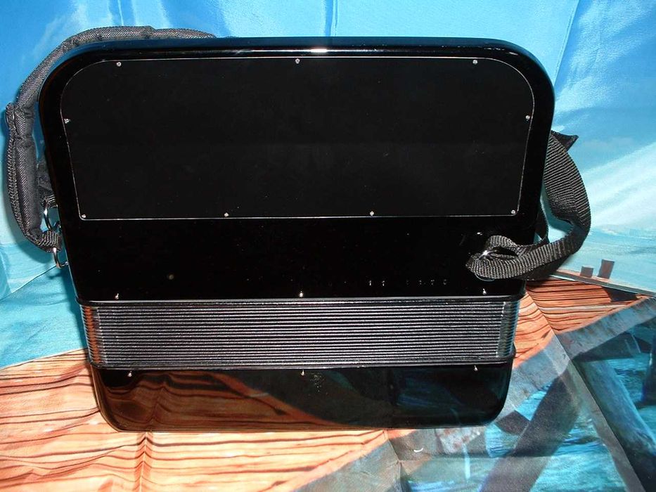 Avenda Acordeao G, 6