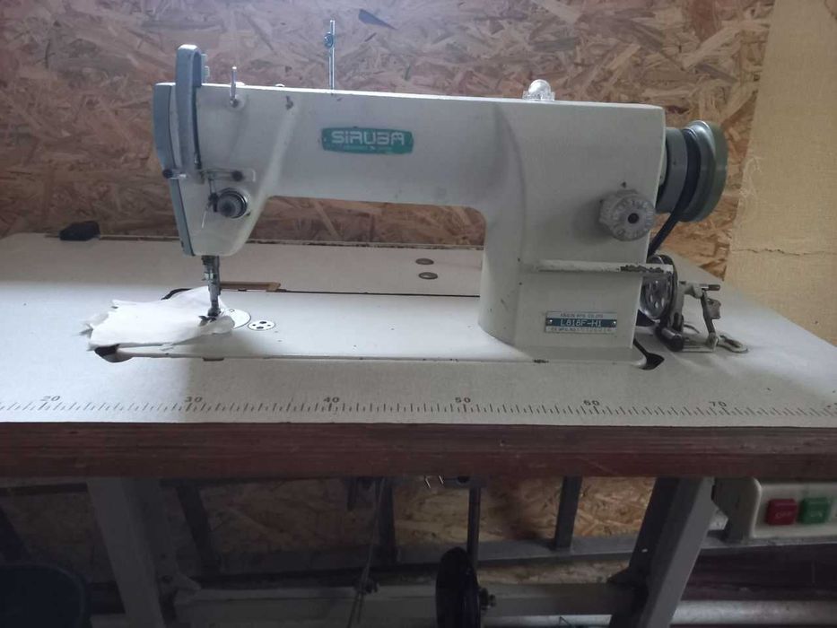 Швейні машини: SIRUBA