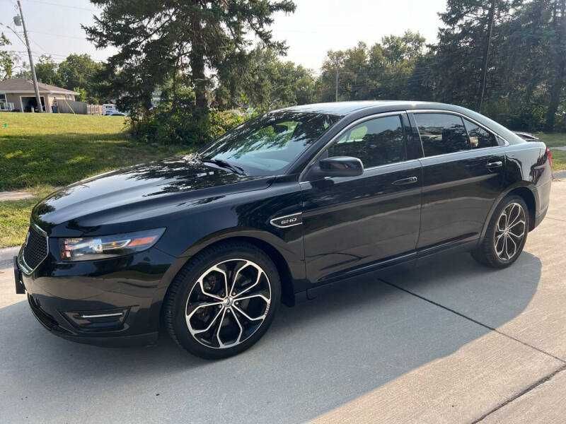 2016 Ford Taurus