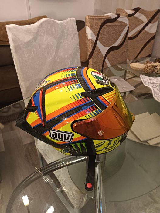 Agv pista gp valentino rossi edicçao monster