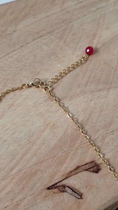 Wisiorek z naturalnym agatem w ciekawym kolorze