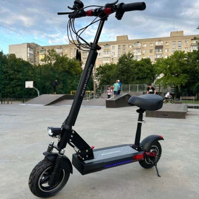 KUGOO KIRIN M4 PRO з сидінням 2025 рокуу