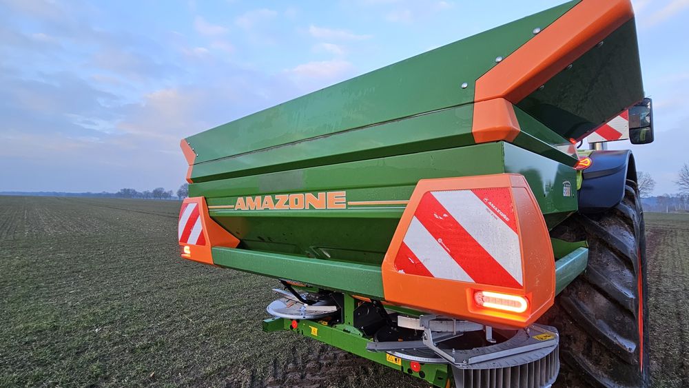 Rozsiewacz Amazone ZA M 1501