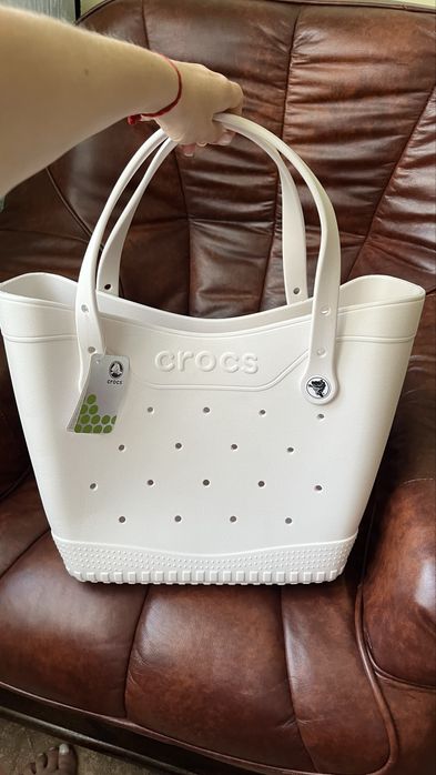 Сумка Crocs Classic Tote, нова