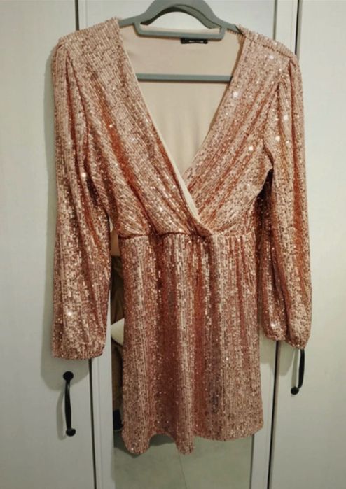 Sukienka sylwestrowa, na święta, cekiny, róż