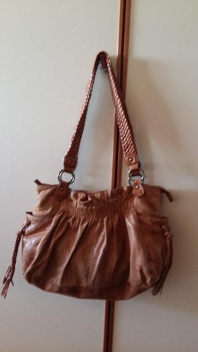 Bolsa/Mala de mão cor camel