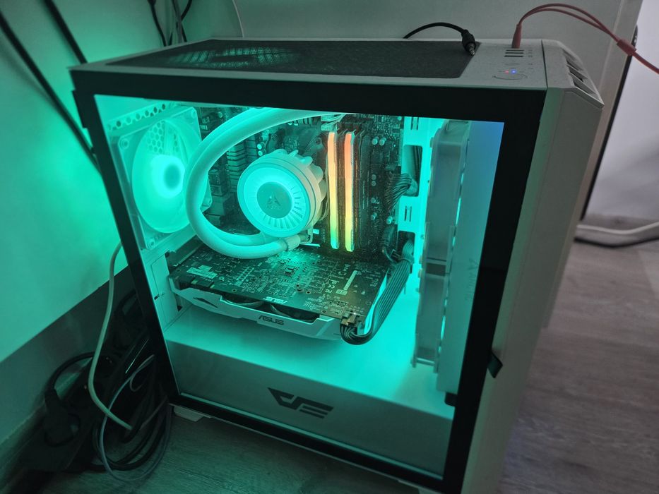 Mega Zestaw Gamingowy! GTX 1070, 32GB RAM, Monitor Predator, RGB, Gotowy do Gry badz zamienie rozważe propozycje