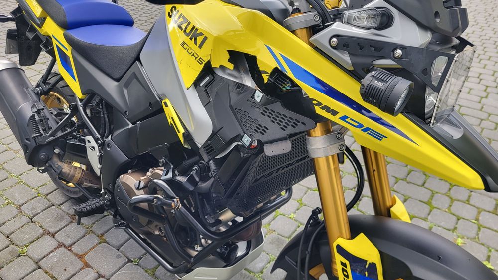Suzuki DL 1050 Vstrom DE tylko 14tkm
