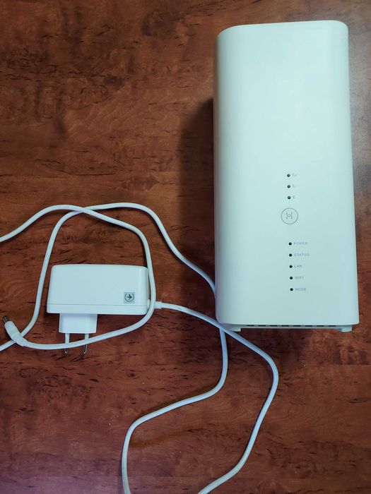 Sprzedam router Huawei B818-263 LTE cat19