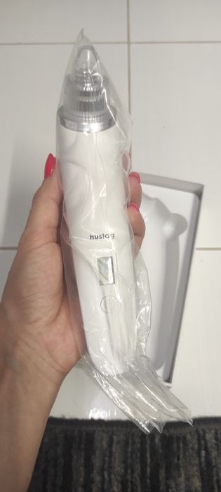 Urządzenie do czyszczenia twarzy.