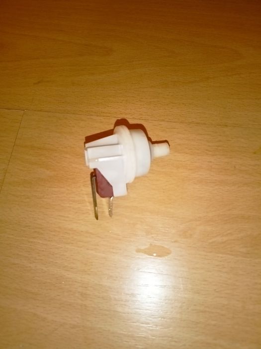 Części do zmywarek Indesit IDL 500 S EU.2