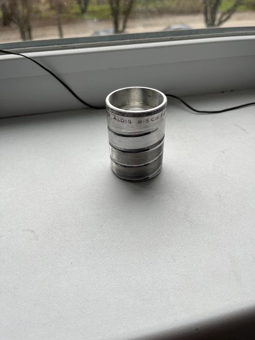 Винтажний об’єктив Aldis 85 мм F2.5