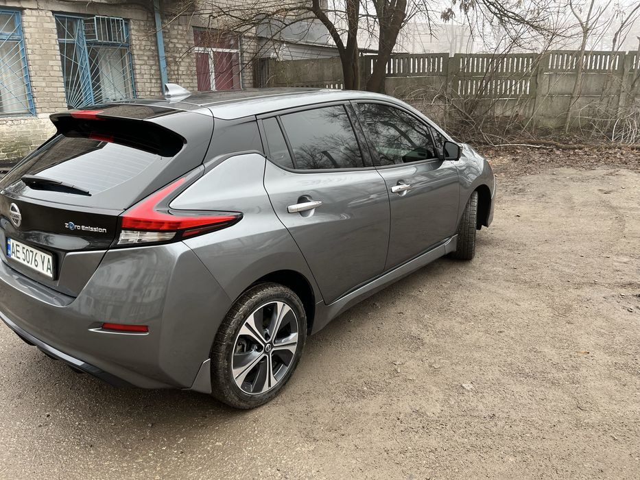 АРЕНДА. Ниссан Лиф2. 62квт. Полная комплектация. 2018г.