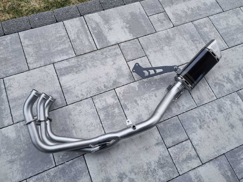 Yamaha MT09 MT-09 MT 09 Tłumik Kolektory Wydech Akrapovic 2021-23