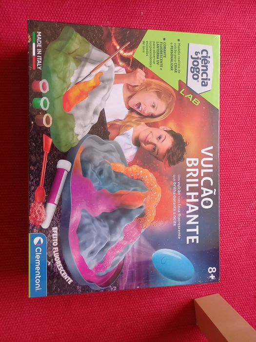 Jogo novo Clementoni.