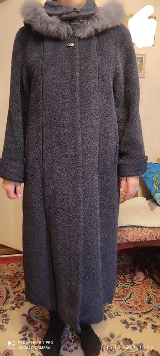 Пальто жіноче 52р