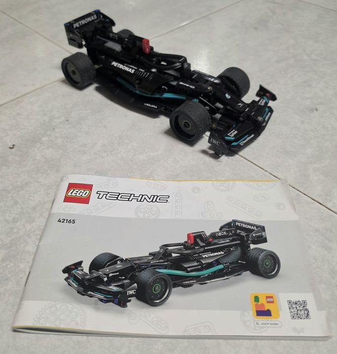 Lego Technic Mercedes-AMG F1 W14 E