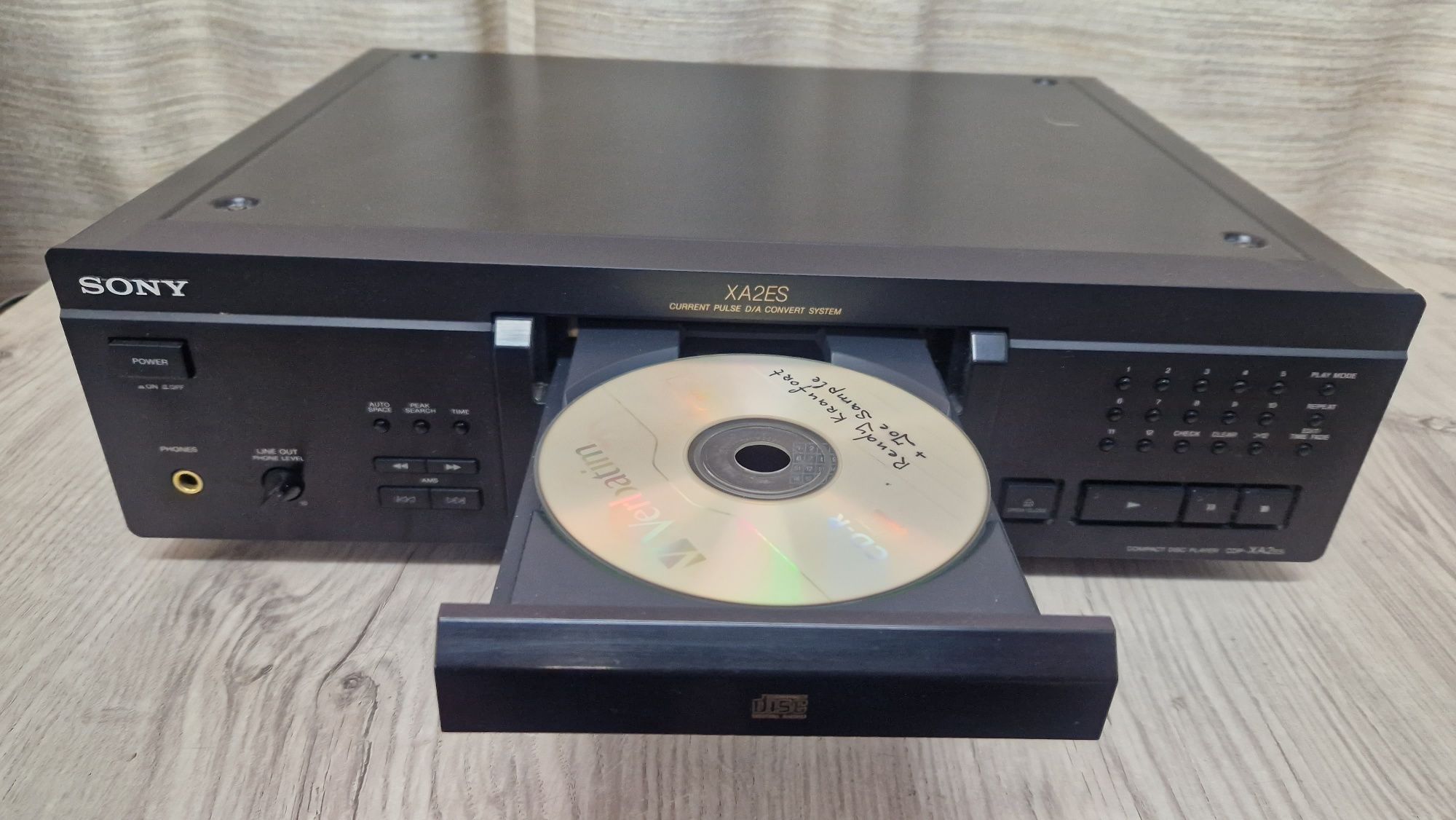 CD програвач Sony -XA2ES: 9 000 грн. - Cd / md / виниловые ...