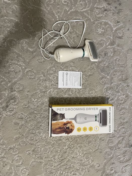 Фен-гребінець для котів і собак