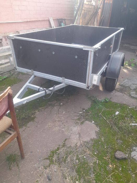 Причеп до легкового автомобіля новий