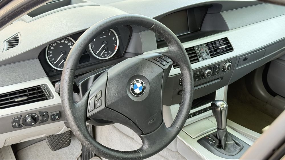 Bmw 530Xi GPL 2005 (E61)