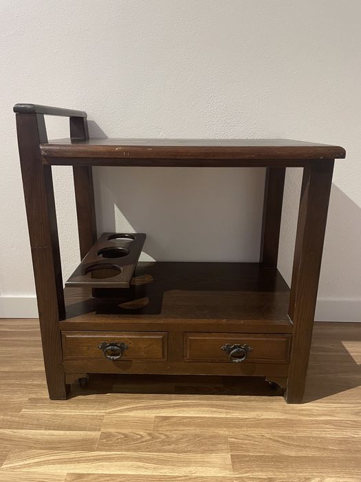 Carrinho de chá de madeira de paços de ferreira